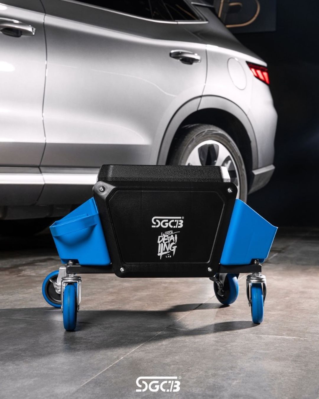 sgcb mechanics stool with wheel heavy duty roller creeper seat with tool storage trays and drawer 330 lbs capacity for car wash